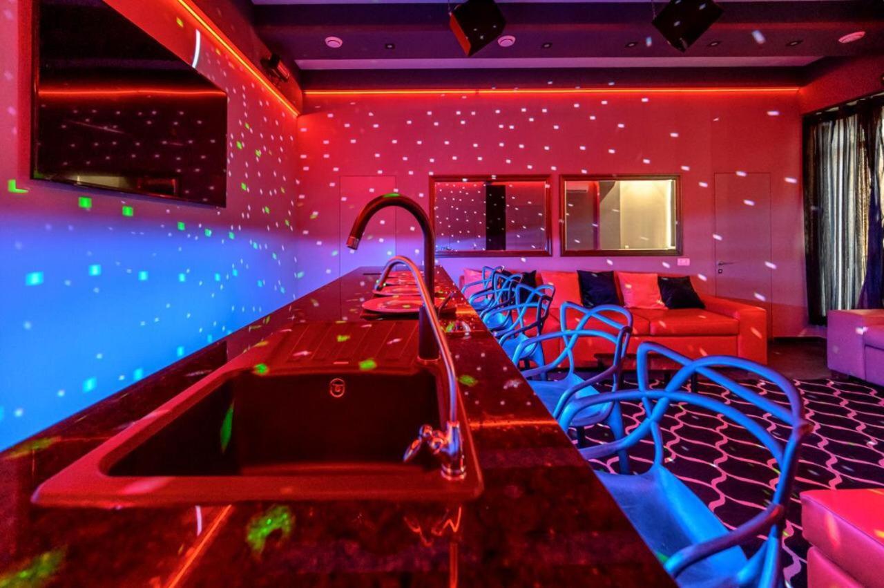 Party Luxury 3Br Sea View Apartment In Arcadia 敖德萨 外观 照片