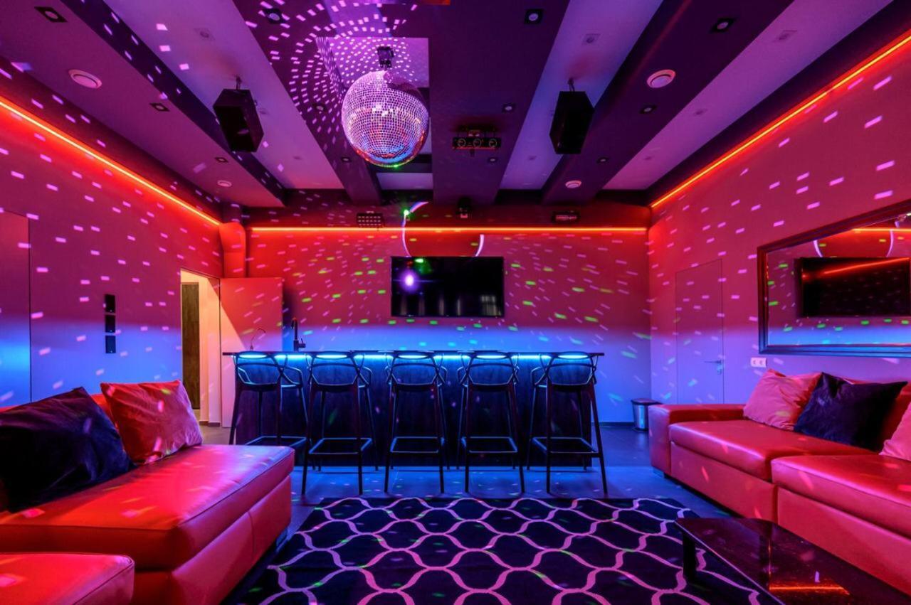 Party Luxury 3Br Sea View Apartment In Arcadia 敖德萨 外观 照片